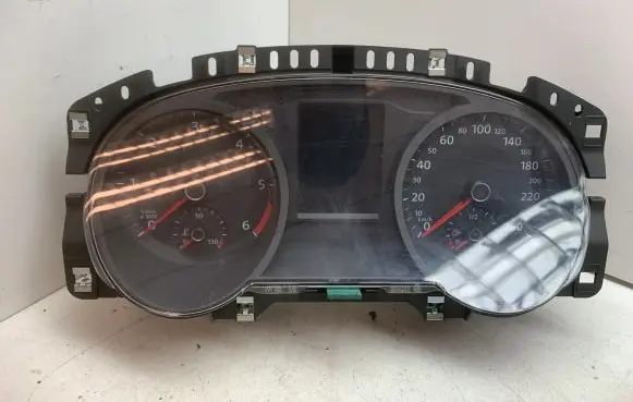 Volkswagen PASSAT B8 Speedometer (instrument cluster) 3G0920741A