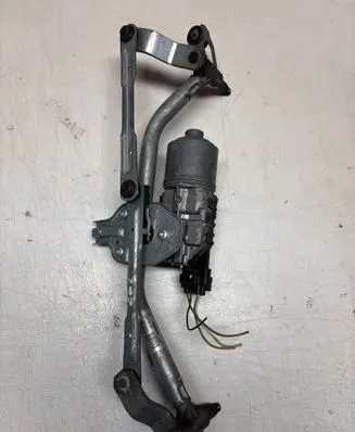 Peugeot 207 Front wiper linkage and motor 3397020769 9650380780 94338R01