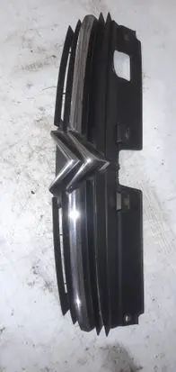 Citroen C5 Front bumper upper radiator grill 9636752980