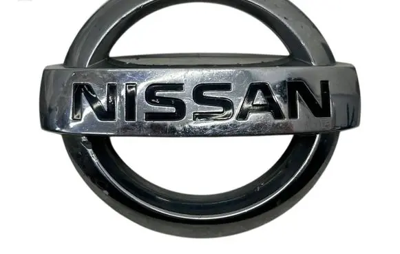 Nissan Pathfinder R51 Manufacturer badge logo/emblem 62890VK000