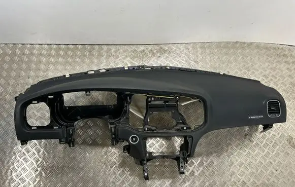 Dodge Charger Dashboard L0199048AF L0203715AE 6ED44DX9AE