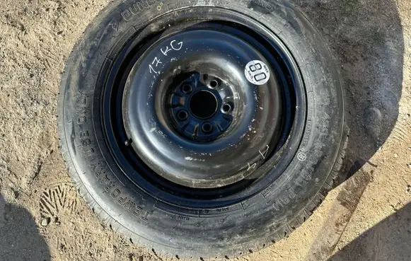 Nissan X-Trail T32 R17 spare wheel 