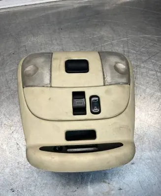 Mercedes-Benz ML W163 Front seat light