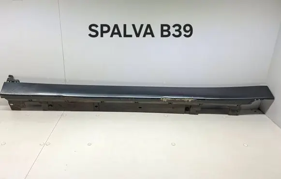 BMW X2 F39 Sill