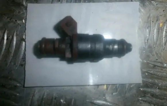 Mercedes-Benz E W210 Fuel injector 0000788523