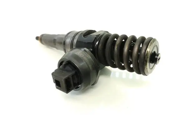 Skoda Roomster (5J) Fuel injector 038130073BP 0414720314