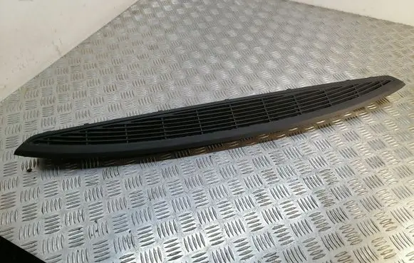 BMW 5 F10 F11 Parcel shelf grill 9116274