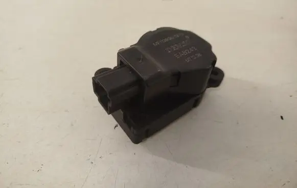 Jaguar F-Pace Air flap motor/actuator mf1139301370