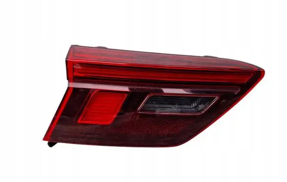 Volkswagen Tiguan Rear/tail lights 5NA945094F