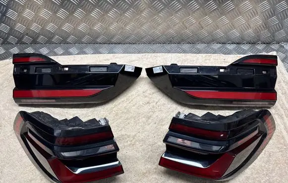 BMW X7 G07 Rear/tail lights set 9881357 9881358 9881354