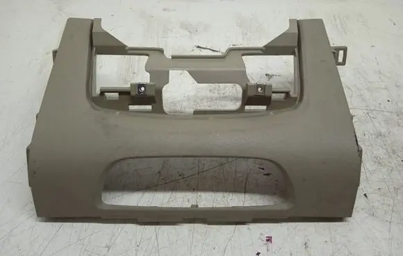 Renault Scenic III - Grand scenic III Dashboard lower bottom trim panel 