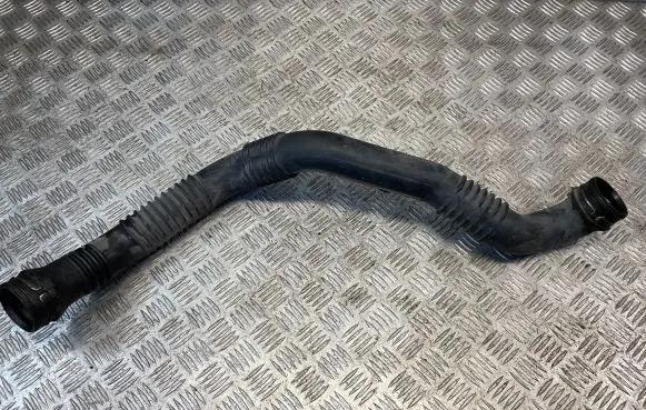 Mercedes-Benz B W245 Intercooler hose/pipe A1695200401