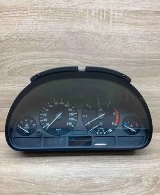BMW 5 E39 Speedometer (instrument cluster) 6907018 110008735