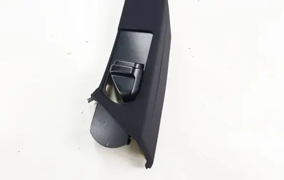 Mercedes-Benz E W212 (B) pillar trim (top)