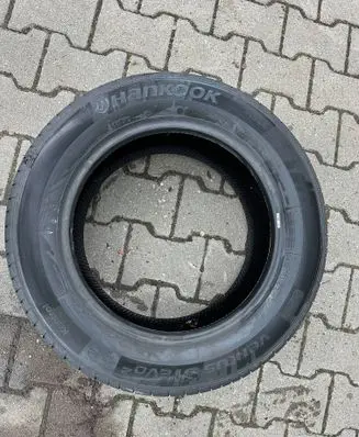 Volkswagen Golf VIII R16 summer tire 