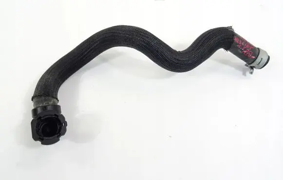 Nissan Qashqai Engine coolant pipe/hose