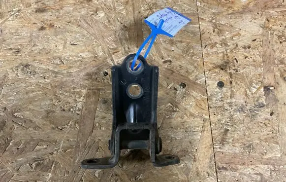 Subaru Legacy Rear door lower hinge