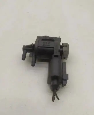 Audi A7 S7 4G Turbo solenoid valve 1K0906283A