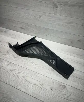 BMW X6 F16 Wiper trim 9245594 068575000 15671610