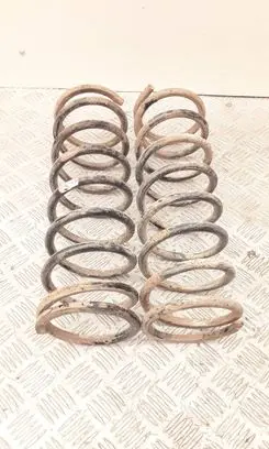Toyota Land Cruiser (BJ70) Front coil spring