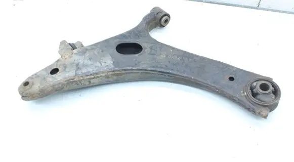 Subaru Forester SH Front lower control arm/wishbone