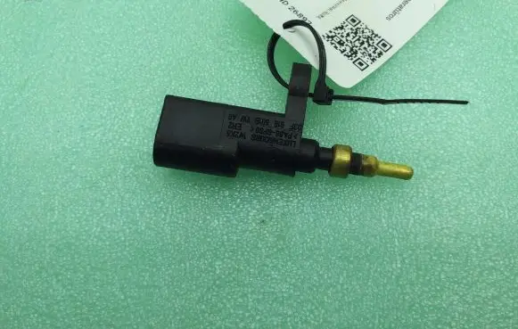 Volkswagen Golf VII Coolant temperature sensor 03F919501B