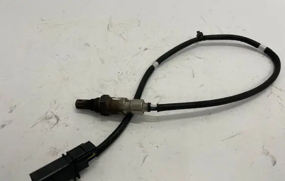 Opel Corsa E Lambda probe sensor 55561760