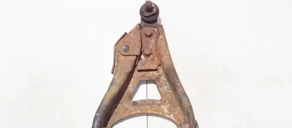 Renault Kangoo I Front lower control arm/wishbone