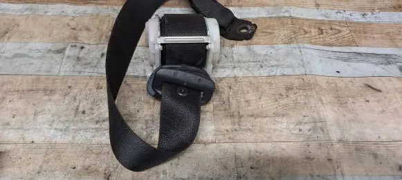 Opel Zafira A Third row seat belt 90580906