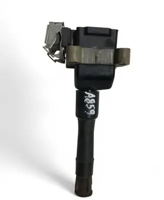 BMW 7 E38 High voltage ignition coil 1703359