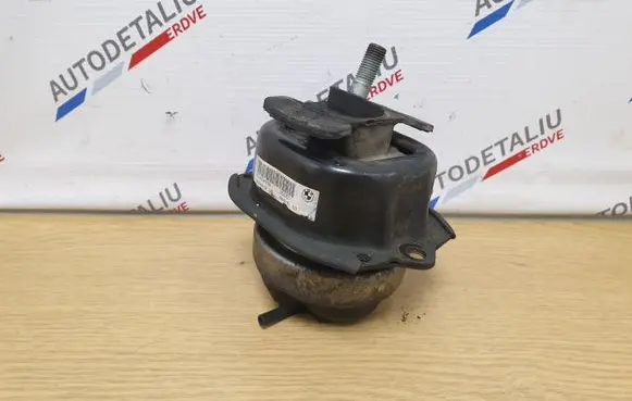 BMW X5 E70 Engine mount bracket 6795417