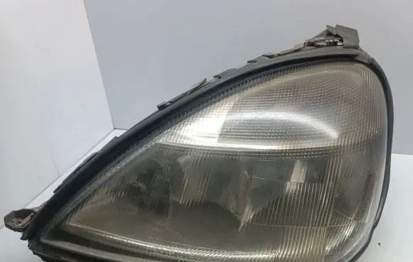 Mercedes-Benz A W168 Headlight/headlamp A1688200161 0301152201
