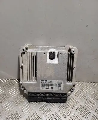 Toyota Yaris Engine control unit/module 896610D450 0281012322 1039S16484