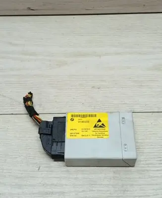 BMW 5 E60 E61 Center console control module 9183233 751166 28137346
