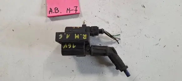 Renault Megane I High voltage ignition coil 7700873016
