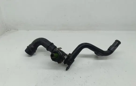 Audi A4 S4 B6 8E 8H Engine coolant pipe/hose 06A103247 V0D416652 06b103213g