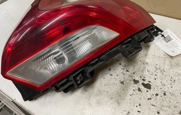 Volvo V40 Rear/tail lights 31395845 21220204