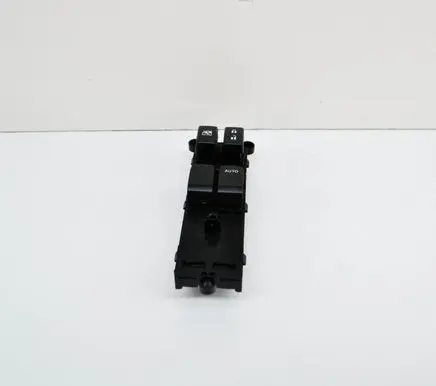 Suzuki Swift II Electric window control switch