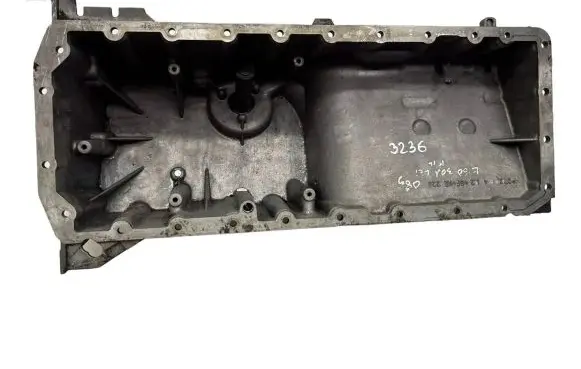 BMW 5 E60 E61 Oil sump 7801365 7567723