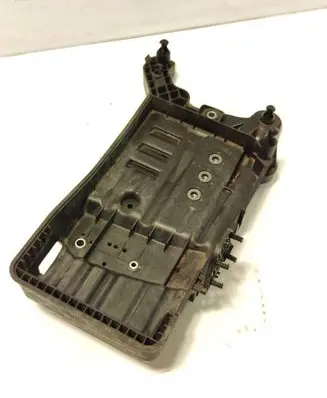 Skoda Kodiaq Battery tray 5QF915325B