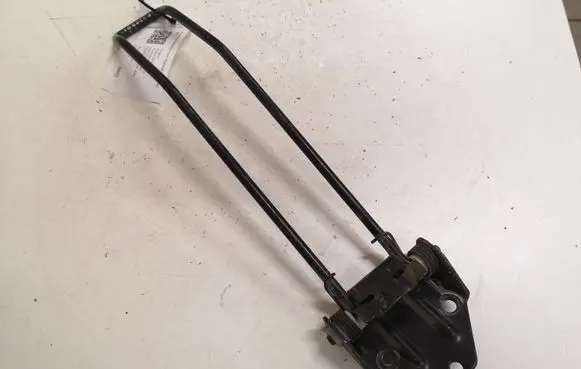 Peugeot Partner Loading door upper hinge 