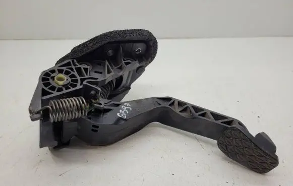 Ford Transit Courier Clutch pedal 7B633EY16-7B633-CA