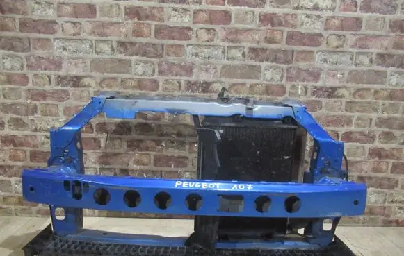 Peugeot 107 Front bodywork piece 