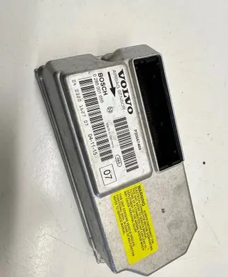 Volvo XC70 Airbag control unit/module P30667469 0285001655