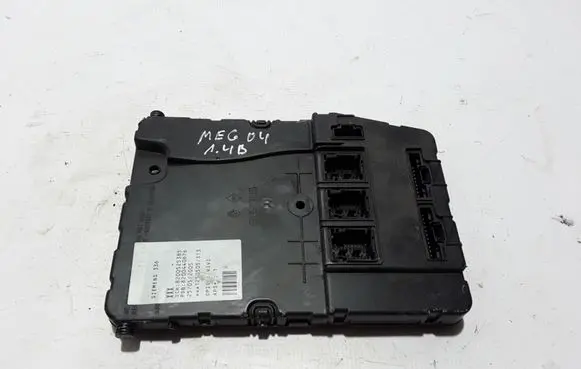 Renault Megane II Other control units/modules 8200525385