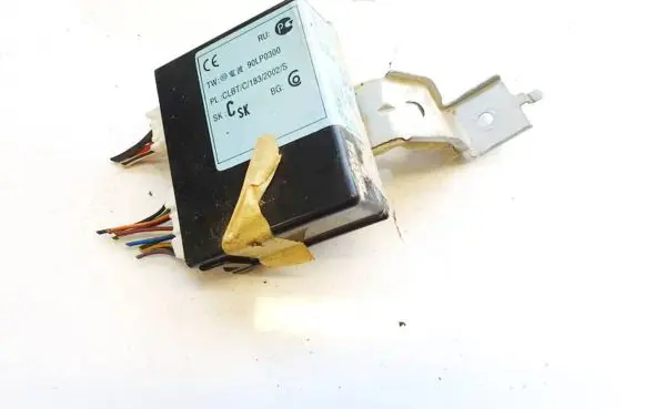Mazda 2 Other control units/modules gj9e675dzb 4g13a44