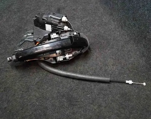 Jaguar XE Front door lock