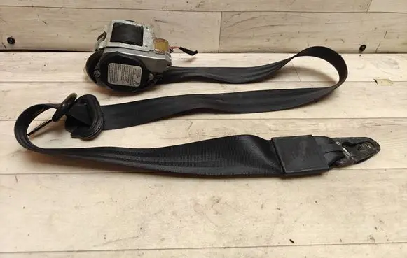 Audi A6 S6 C6 4F Front seatbelt 4F0857706A