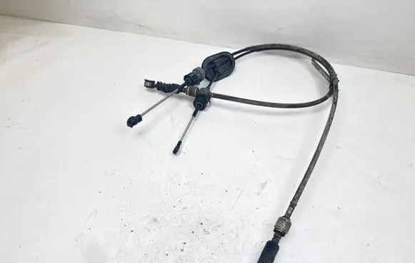 Gear shift cable linkage