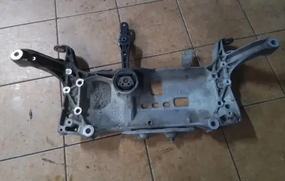Volkswagen PASSAT B6 Front subframe